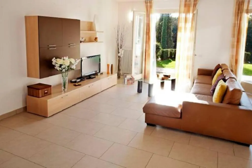 Tremezzo Residence 3-1 Of 11 Apartments In An Exclusive Residence By Italian Apartments