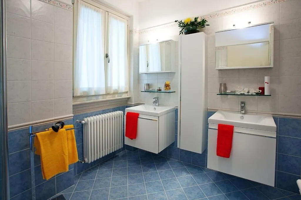 Tremezzo Residence 3-1 Of 11 Apartments In An Exclusive Residence By Italian Apartments 0*,  Italien